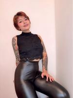 664487925: Chica busca chico en Barcelona