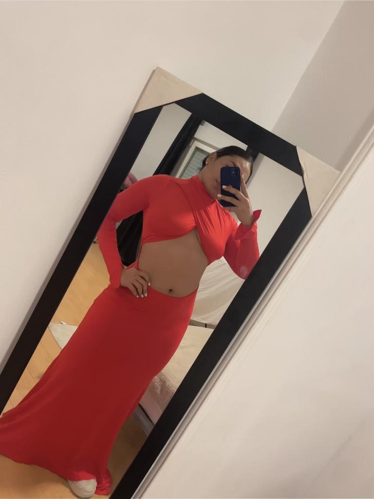 Chica busca chico en Burgos: 