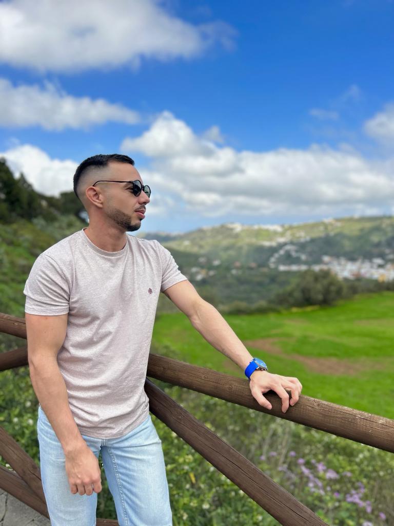 Chico busca chica en Salamanca: 