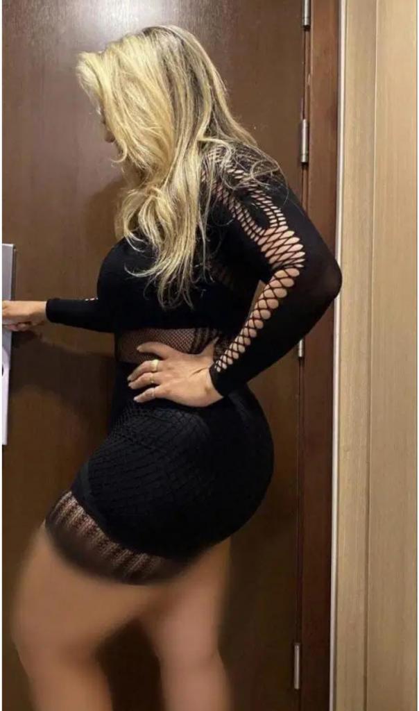 610152849: Chica busca chico en Cádiz