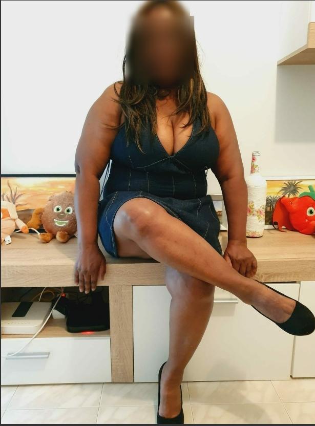 Chica busca chico en La Coruña: 