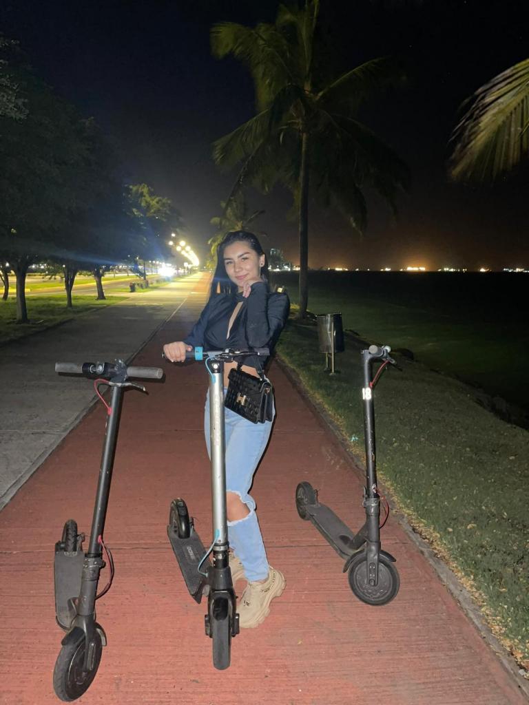 Chica busca chico en Valencia: 