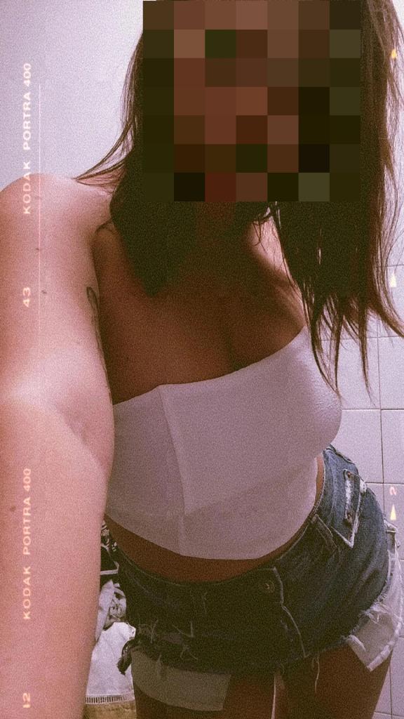 Chica busca chico en Sevilla: 