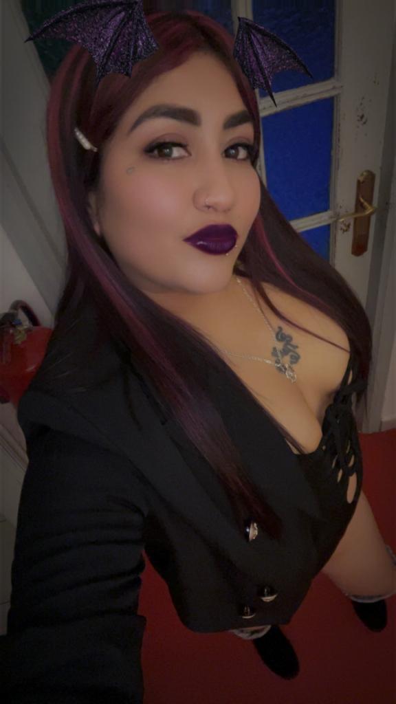 611328535: Chica busca chico en Orense