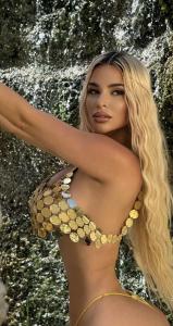 Chica busca chico en Ibiza: 