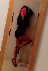 Chica busca chico en Almería: 