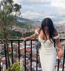Chica busca chico en Cádiz: 