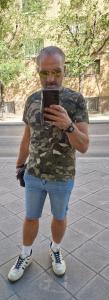 Chico busca chica en Granada: 