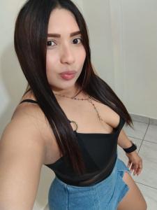 Chica busca chico en Cádiz: 