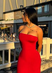 Chica busca chico en Cádiz: 