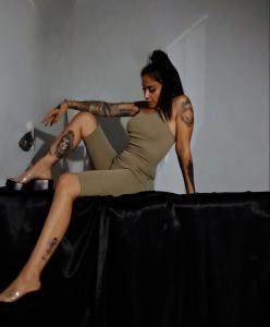 Chica busca chico en Almería: 