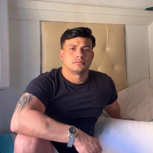 634398294: Chico busca chica en Valladolid