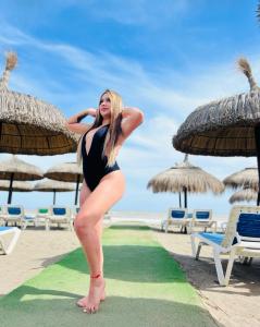 613657097: Chica busca chico en Málaga