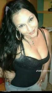 613719241: Chica busca chico en Valencia