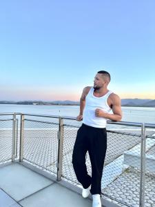 683162550: Chico busca chica en Zaragoza