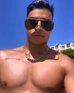 600275601: Chico busca chica en Valencia