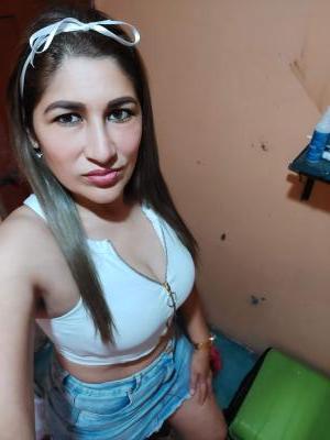 Chica busca chico en Cádiz: 