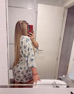 Chica busca chico en Huelva: 