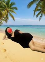 688502351: Chica busca chico en Barcelona