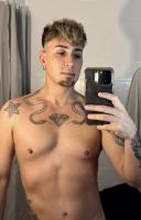 744756133: Chico busca chica en Valencia