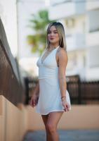 613696706: Chica busca chico en Ibiza