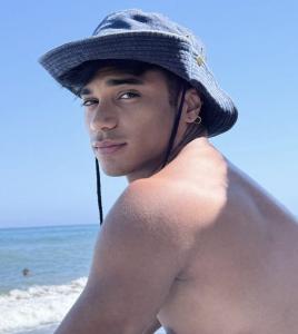 Chico busca chica en Madrid: 