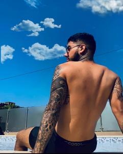 646044694: Chico busca chica en Valencia