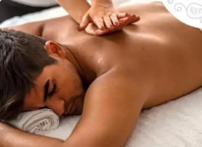 643510719: Chica busca chico en La Coruña