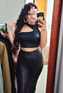 Chica busca chico en Cádiz: 