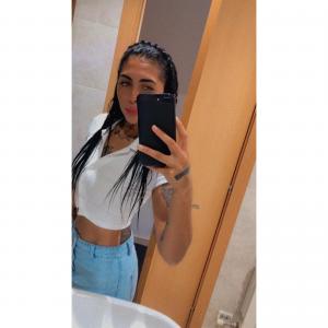 Chica busca chico en Menorca: 