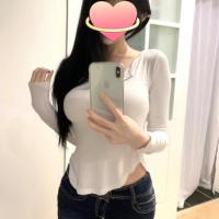 614776939: Chica busca chico en Barcelona