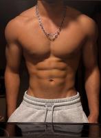 651806430: Chico busca chica en Madrid