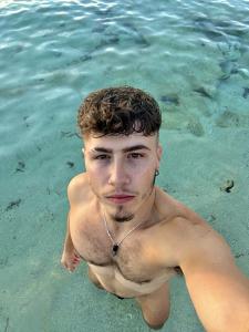 673306408: Chico busca chica en Madrid