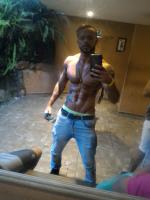 613905501: Chico busca chica en Madrid