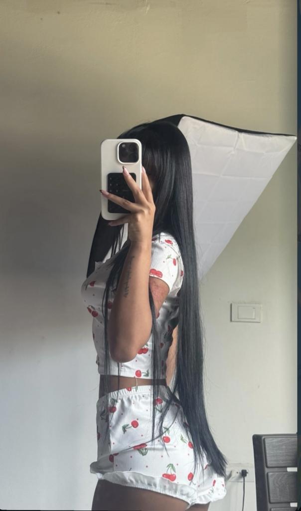 Chica busca chico en Mallorca: 