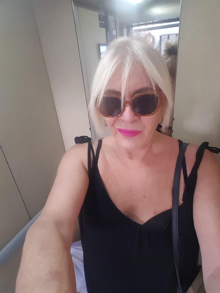 Chica busca chico en Murcia: 