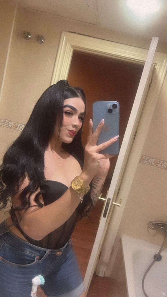 Chica busca chico en Valencia: Chica busca chico