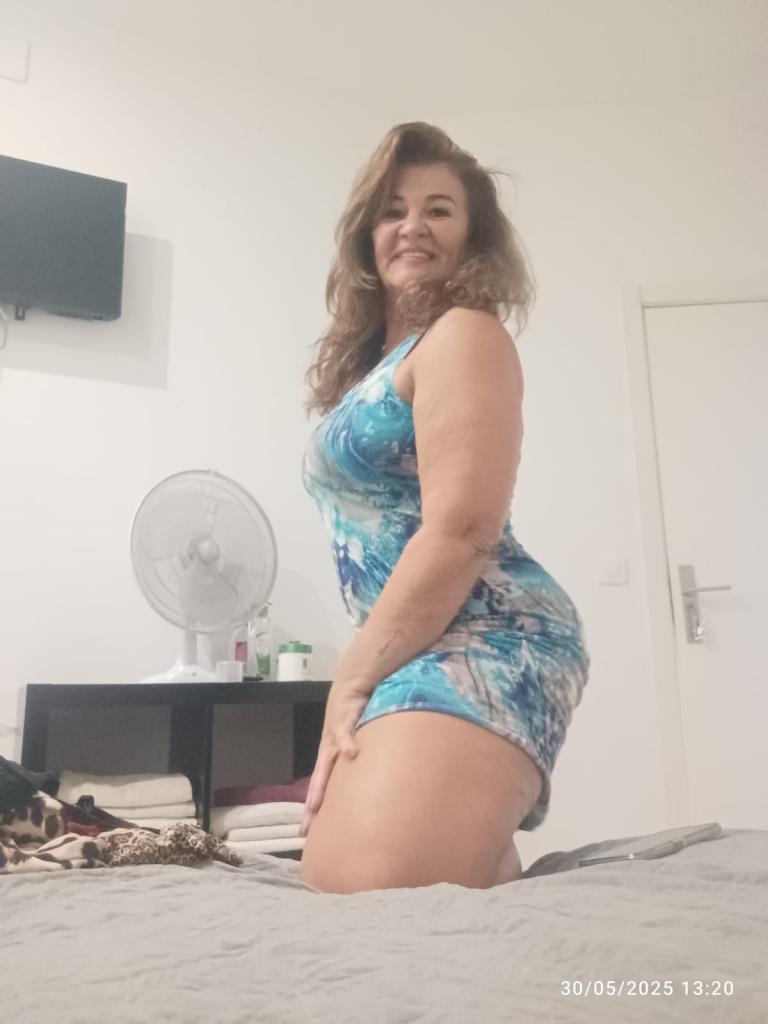 Chica busca chico en La Coruña: 