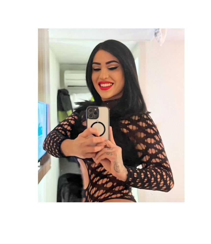 691141377: Chica busca chico en Cádiz