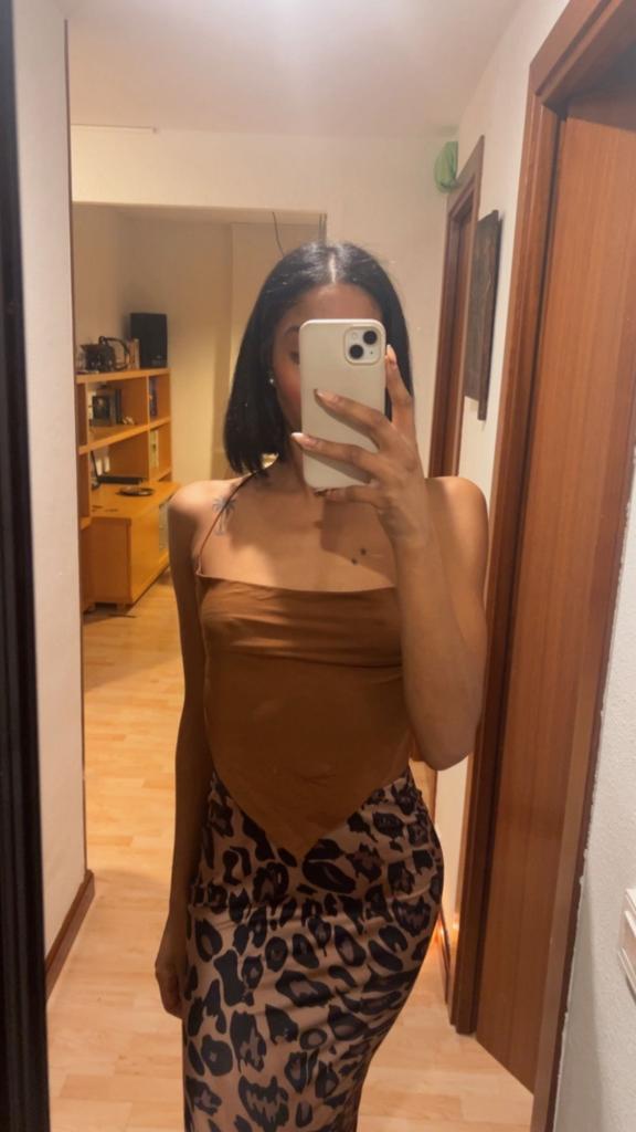 687164834: Chica busca chico en Alicante