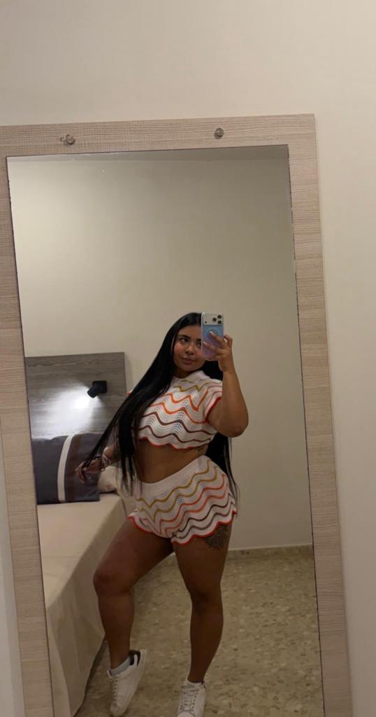 Chica busca chico en Cádiz: 