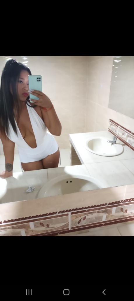 Chica busca chico en Almería: 
