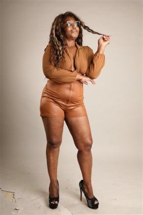 657440249: Chica busca chico en Cádiz