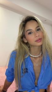 637068837: Chica busca chico en Mallorca