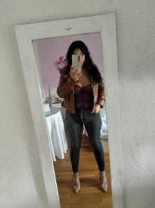 627074823: Chica busca chico en Almería