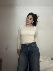 670318406: Chica busca chico en Valencia