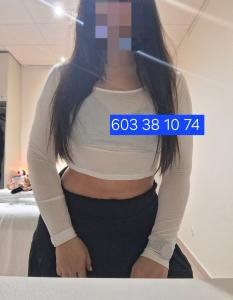 603381074: Chica busca chico en Barcelona
