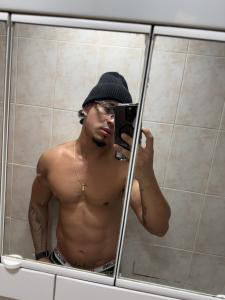 663335173: Chico busca chica en Madrid