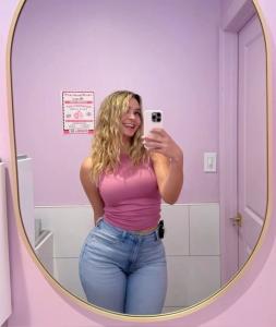 613430433: Chica busca chico en Málaga