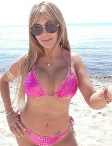 613796579: Chica busca chico en Málaga